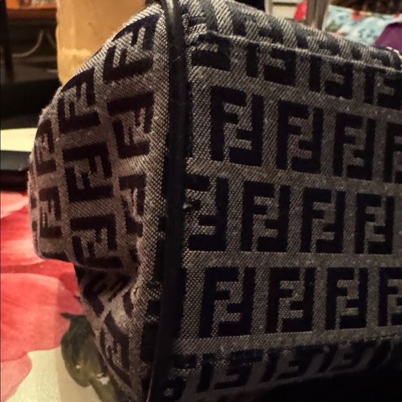 Fendi Vintage Monogram Black and Gray Bag. Could not be authenticated pre 80s - Picture 6 of 15